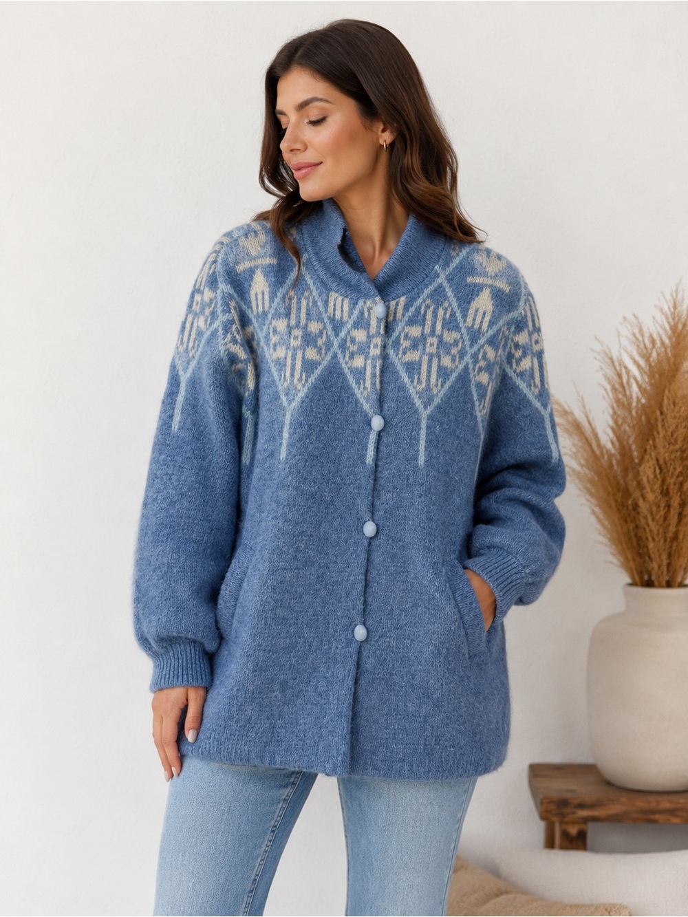 Tundra 100% wool Blue and Ivory Nordic-Pattern Cardigan M